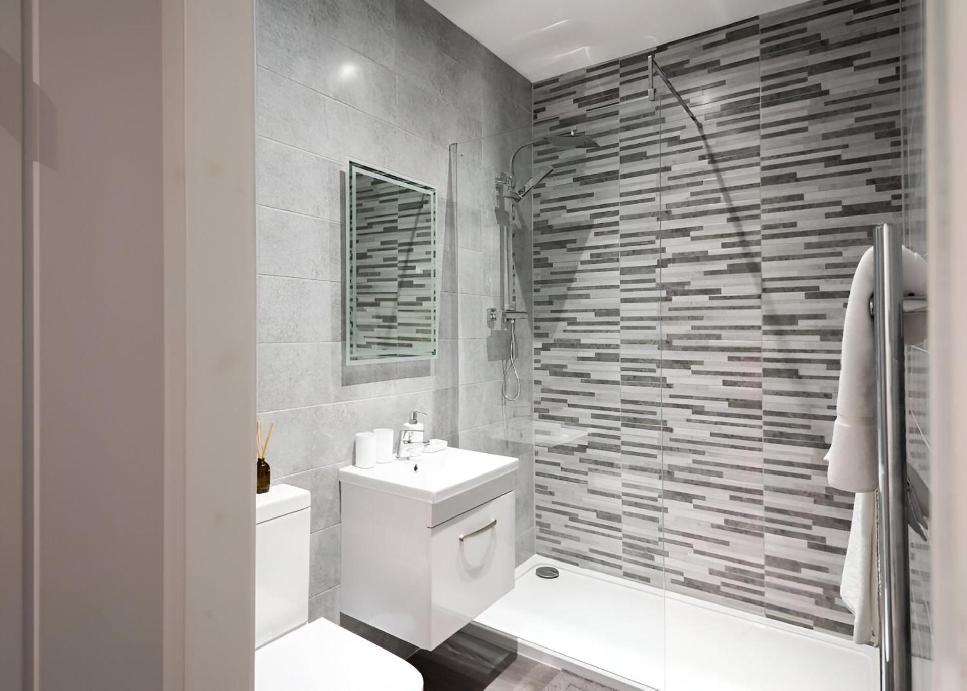 Apartamento Cozy Vibes Refined 2Br Flat Bury  Exterior foto